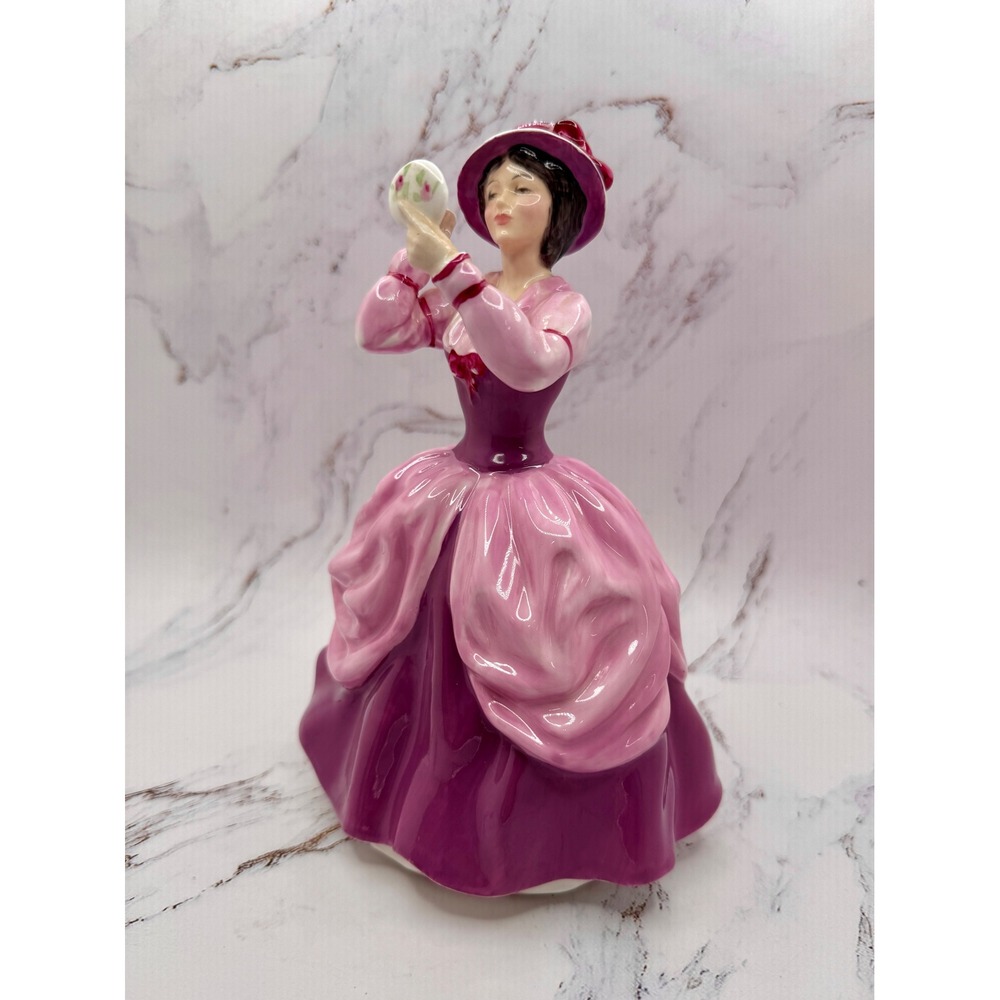 Royal Doulton Lady Pamela HN 2718 Pink Magenta Bone China‎ Figurine England 1973
